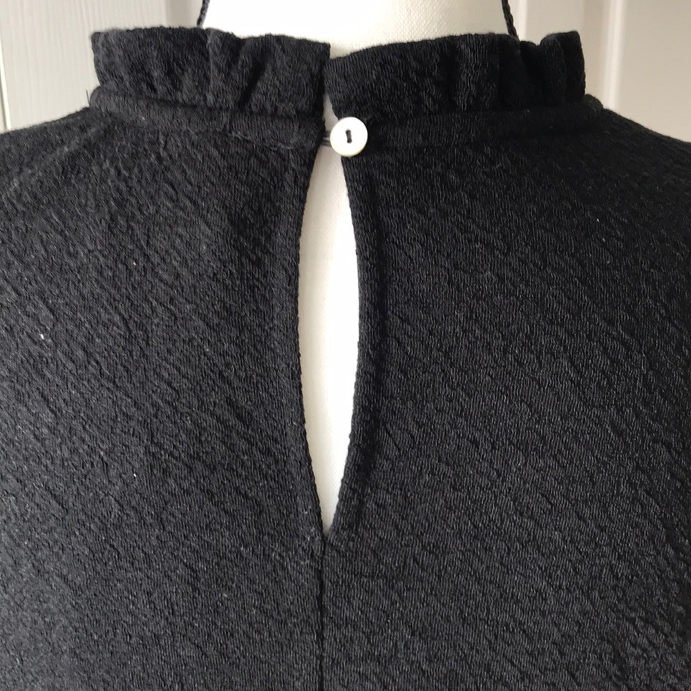 Anthropologie Black Ruffled Top size M - Picture 10 of 12